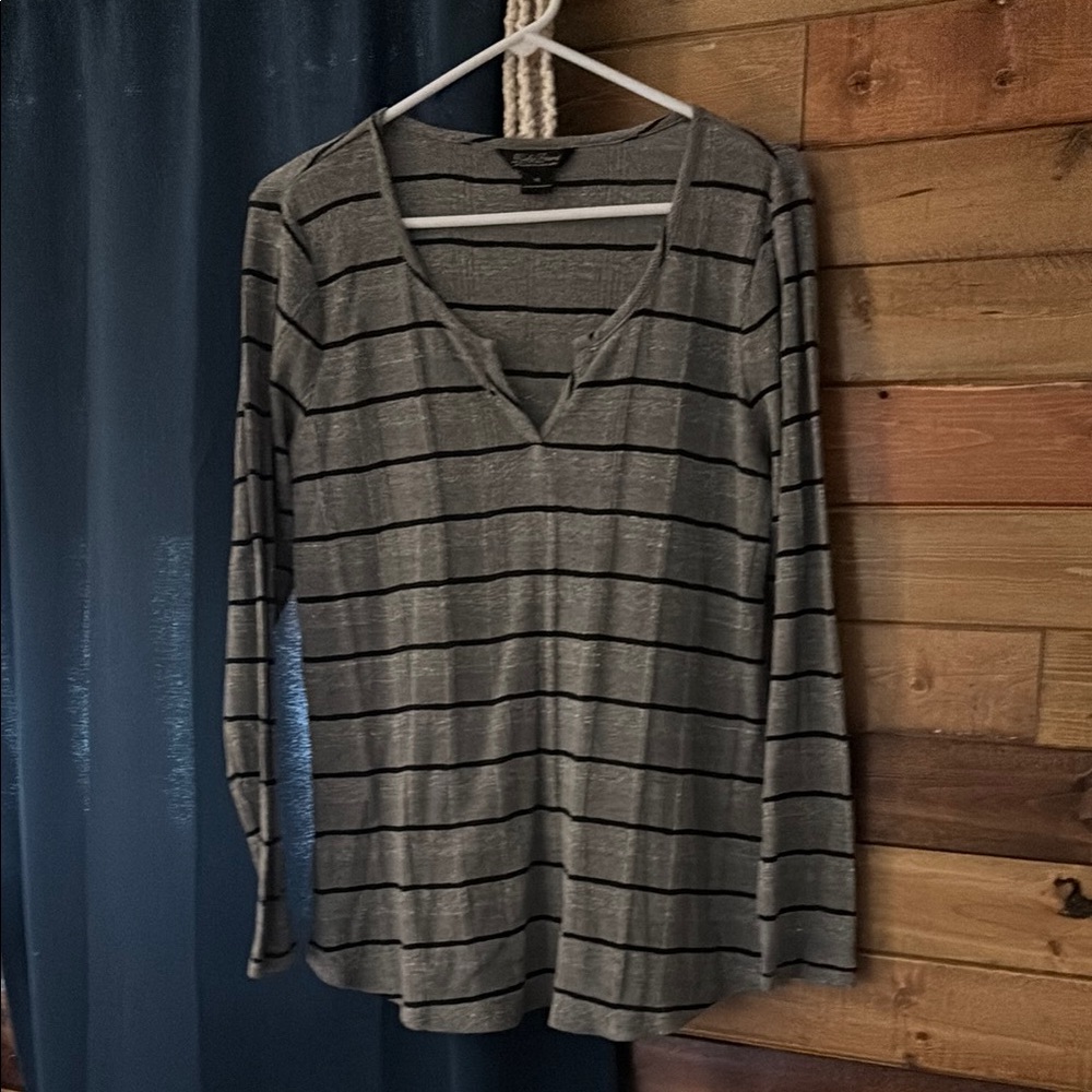 Lucky Brand Gray Long Sleeve Fitted Blouse